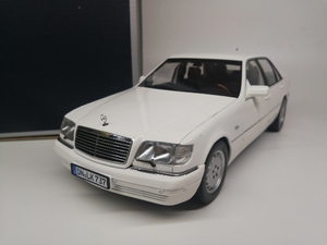 诺威尔 1/18 奔驰 s600 虎头奔 汽车模型 白色全新 绝版