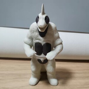 加巴顿 斯诺格 戈德拉星人 阿斯托罗姆斯 嘎次星人 鲁迪安 拉贡