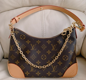 lv/路易威登 boulogne 经典老花印花 牛角包 m45831