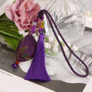 真丝香囊挂坠国风扣挂件车饰中国结香云纱桑蚕丝车挂件手机坠杭州