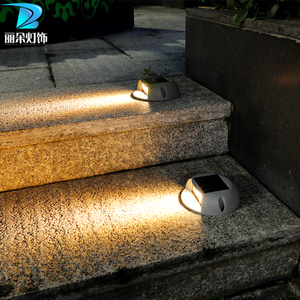 太阳能地脚灯户外防水别墅院子地灯侧发光地埋灯台阶步道灯墙角灯