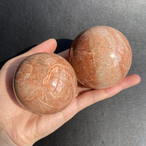 天然水晶球黄月光石球橙月光原石打磨月光石球能量水晶球摆件装饰