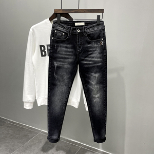 黑灰牛仔裤男韩版潮流个性刺绣马骝磨白修身小脚百搭简约刮烂长裤