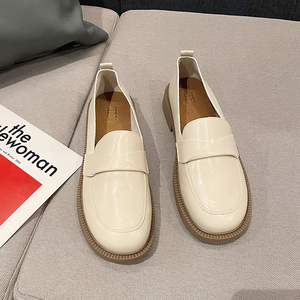 英伦风小皮鞋女2022春新款单鞋复古一脚蹬百搭休闲女鞋米色乐福鞋