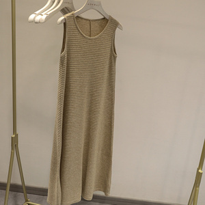 韩国横纹肌理感宽松休闲直筒吊带裙女2024新款夏季垂直长款背心裙