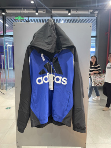 Adidas中大童衣服裤子合集，拍下不退换