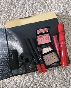 nars 纳斯礼盒 龙女口红笔 高潮 腮红 laguna修容2.5g中小样 正品