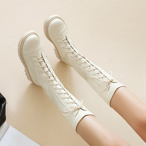 女童靴子2022新款秋冬季高筒长靴白色单靴儿童炸街马丁靴公主皮靴
