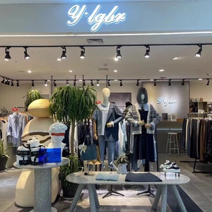 拉格蓓芮 专柜新品 21年新款连衣裙针织风衣半裙衬衫