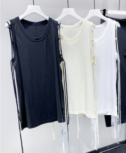 macqnf高品质洋气质飘带背心 mq显瘦百搭时尚流苏漏肩上衣女32018