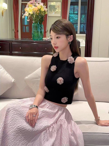 法式针织背心女夏短款小众设计感韩系甜辣外穿粉色花朵无袖上衣