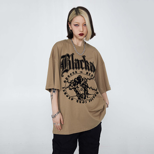 001人付款淘宝blackair 复古街头人物印花短袖男女植绒