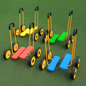 儿童运动玩具踩踏车