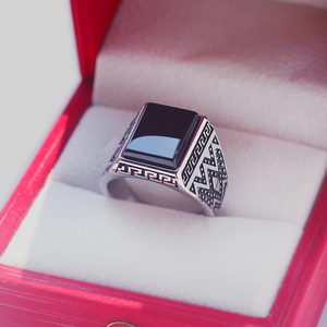 气质网红韩版大气复古黑玛瑙钛钢男士戒指时尚个性中指环饰品礼物