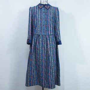 日月坊女装连衣裙