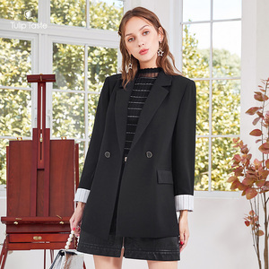 郁香菲2019秋季新品长袖西服外套女韩版宽松职业纯色小西装外