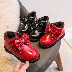 百慕达女童皮鞋短靴2023秋冬季新款公主鞋真皮软底黑红色洋气儿童