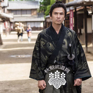 秋魁武道具 黑底龙虎纯棉武士居合道服上 棕裤裙套装日本进口面料