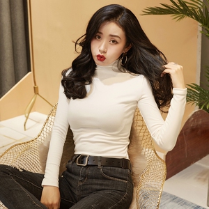 白色紧身打底衣长款