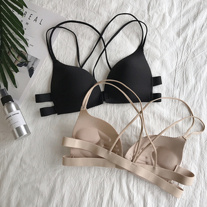 交叉双吊带抹胸内衣女小胸聚拢新款文胸无痕前搭扣美背少女裹胸