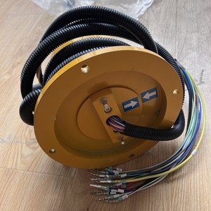 吊车回转导电环