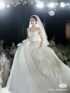 出租租赁正版抹胸显瘦shinemoda极地之音仪式新娘婚纱主纱_阿里巴巴找