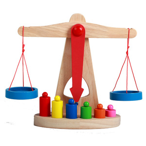 儿童木质平衡天平天枰益智教具玩具亲子互动幼儿园科学知识仿真
