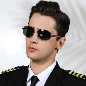 飞行员眼镜偏光加厚太阳眼镜椭圆形司机墨镜男女蛤蟆镜帅气眼镜潮