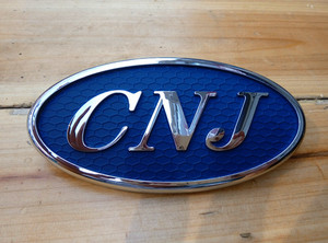 四川现代南骏瑞逸字牌 cnj字牌 字贴 标志 车标 中网标志前杠标志