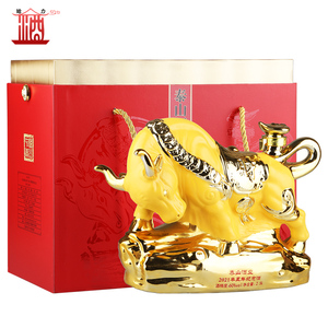 泰山牌 牛年生肖纪念酒 金牛送福2.5l礼盒装 60度白酒