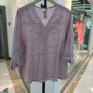 缇素2218七分袖v领花朵刺绣复古文艺苎麻衬衫套头棉麻t恤春夏女装