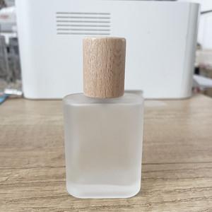 磨砂喷雾香水瓶3050100毫升分装瓶按压小空瓶便携玻璃瓶