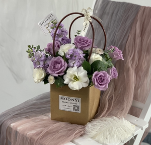 手提小花篮教师节探望生日订花鲜花速递同城广州天河越秀深圳鲜花