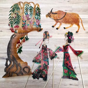 陕西皮影戏道具 带操作杆 动感人物 牛郎织女梁祝人偶特色工艺品