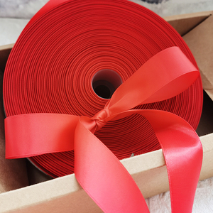 2cm高密度红色缎带丝带绸带按论斤称卖蛋糕盒扎带围边鲜花绑带