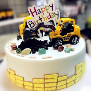 个性场景儿童创意生日蛋糕烘焙挖掘机压路车挖土机杭州同城配送店