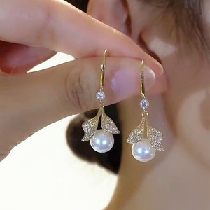 925银针珍珠锆石耳环女高级感小众气质耳钩