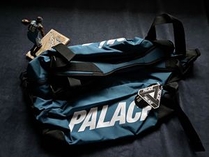 【全新现货】Palace Skateboards 蓝色旅行包 挎包 背包