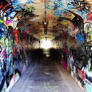 立体延伸嘻哈风壁画街头涂鸦餐厅工业风墙纸复古酒吧网吧ktv壁纸