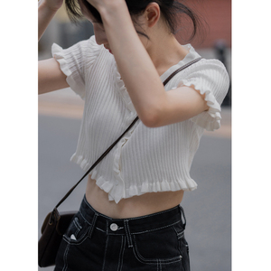短款针织衫女夏季2024新款v领小心机设计感开衫性感白色毛线上衣