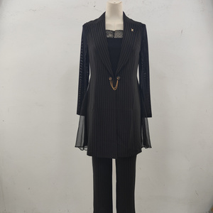 凯思淇/依瑞轩21c-207秋季2021时尚西服套裤纯色蕾丝拼接三件套装