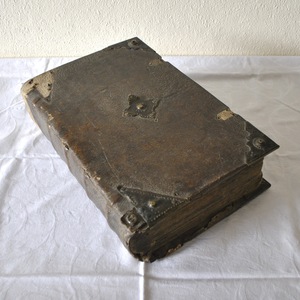 精品德国1725年印刷欧洲古董收藏历史书籍马丁路德圣经超1000页