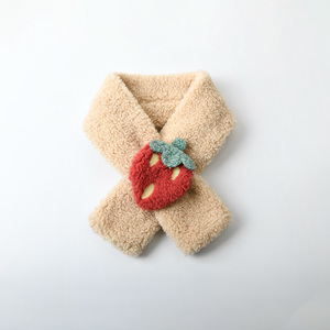 毛茸茸围巾女冬季长方形针织小围巾女冬短款女生可爱毛绒围脖草莓