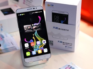 Coolpad/酷派 Y80D 电信4G 5.5寸屏 老人学生备用安卓智能手机