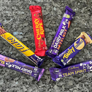 Cadbury吉百利牛奶黑巧克力Marvellous Flake跳跳糖 澳洲代购直邮