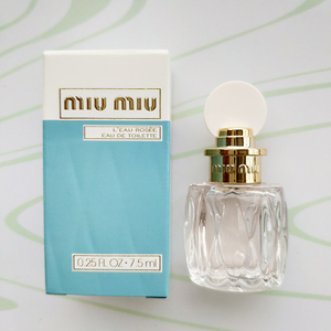 miumiu/缪缪粉漾女士香水小样7.5ml 2018年新款粉色嬉游淡香水q版
