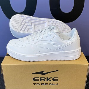 鸿星尔克防水防滑