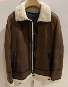 德国骆驼动感男装皮衣皮毛一体