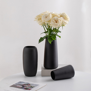 北欧简约现代创意黑色陶瓷花瓶装饰干花鲜花客厅桌面插花摆件花器