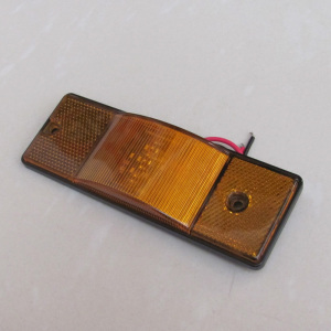 半挂车平板拖车led侧标志灯 黄色边灯 12v24v电压 改装车灯具